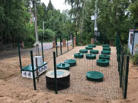 Оборудование и площадка станции «ПРОМ-80». Вид 2